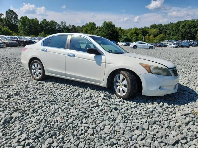 1HGCP36879A009133 - 2009 HONDA ACCORD EXL WHITE photo 4