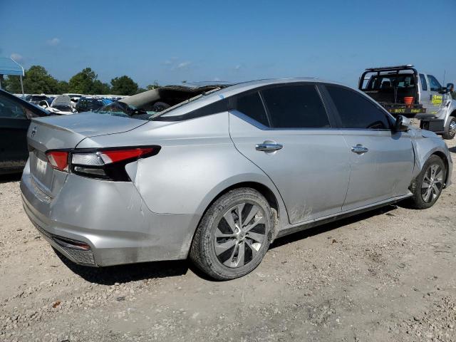 1N4BL4BV7LN305489 - 2020 NISSAN ALTIMA S SILVER photo 3