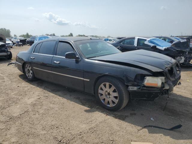1LNHM84W97Y612421 - 2007 LINCOLN TOWN CAR EXECUTIVE L BLACK photo 4