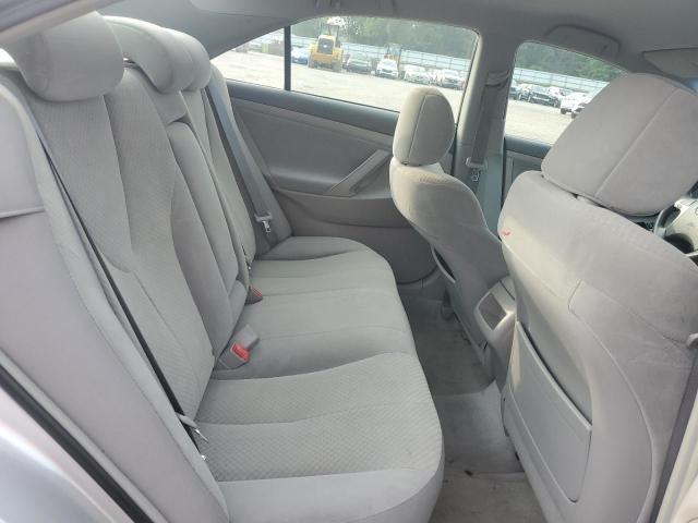 4T1BE46KX8U225858 - 2008 TOYOTA CAMRY CE SILVER photo 10