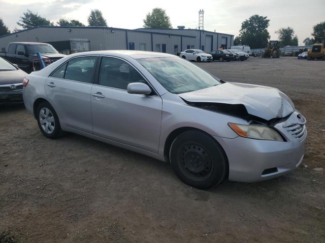 4T1BE46KX8U225858 - 2008 TOYOTA CAMRY CE SILVER photo 4