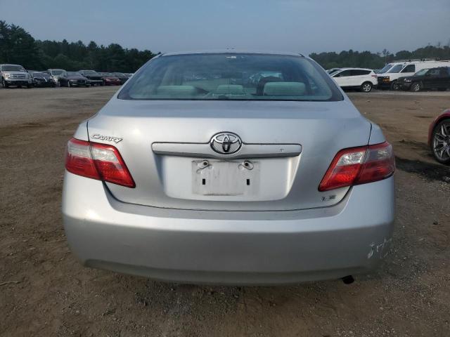 4T1BE46KX8U225858 - 2008 TOYOTA CAMRY CE SILVER photo 6