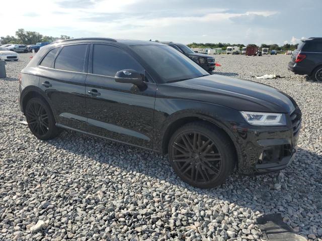 WA1C4AFYXJ2126449 - 2018 AUDI SQ5 PRESTIGE BLACK photo 4