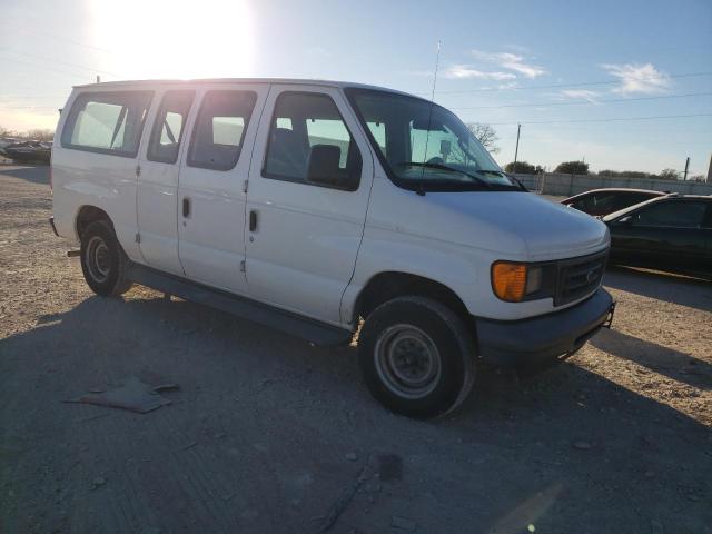 1FMNE11W17DA11958 - 2007 FORD ECONOLINE E150 WAGON WHITE photo 4