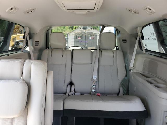 2C4RC1CG2ER232562 - 2014 CHRYSLER TOWN & COU TOURING L SILVER photo 10