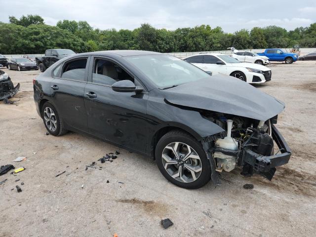 3KPF24AD2ME288534 - 2021 KIA FORTE FE BLACK photo 4