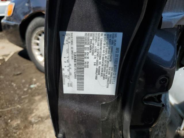 1LNHM81W71Y723044 - 2001 LINCOLN TOWN CAR EXECUTIVE Blau Foto 12