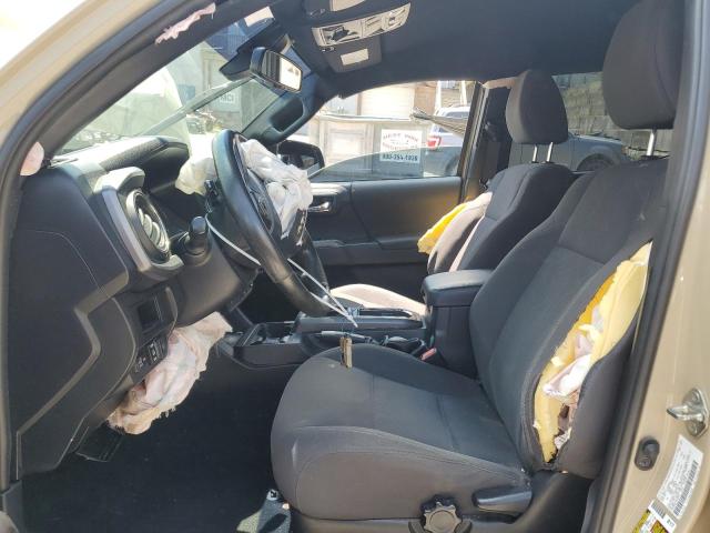 3TMDZ5BN6JM046363 - 2018 TOYOTA TACOMA DOUBLE CAB ბეჟი ფოტო 7