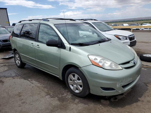 5TDZK23C29S255696 - 2009 TOYOTA SIENNA CE GREEN photo 4