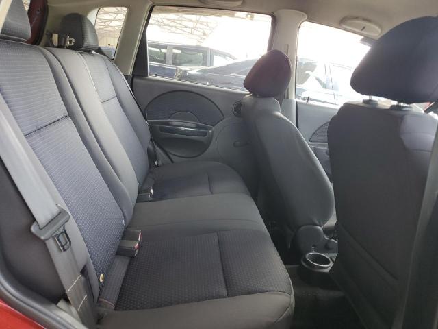 KL1TD666X6B566378 - 2006 CHEVROLET AVEO BASE RED photo 10