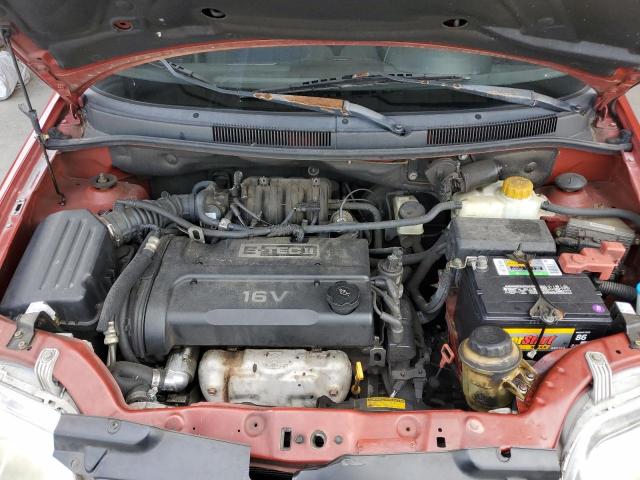 KL1TD666X6B566378 - 2006 CHEVROLET AVEO BASE RED photo 11
