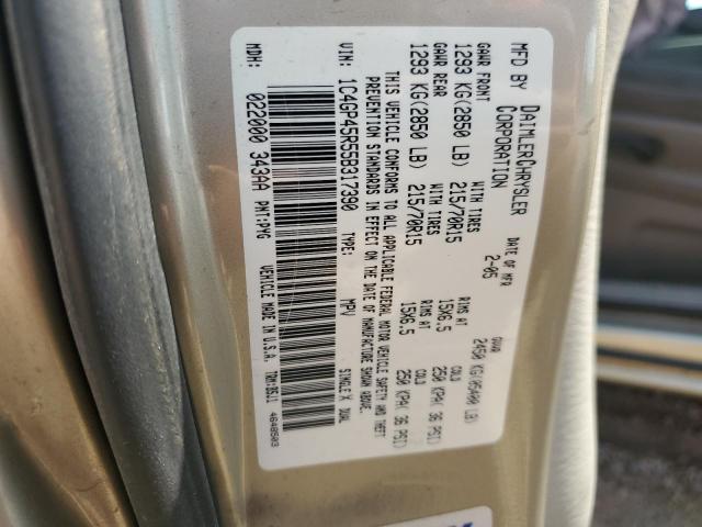 1C4GP45R55B317390 - 2005 CHRYSLER TOWN & COU ბეჟი ფოტო 13