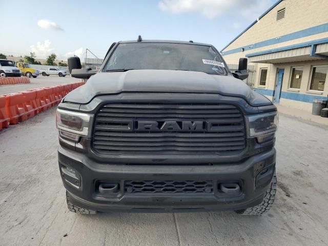 3C6UR5FL2NG244331 - 2022 RAM 2500 LARAMIE BLACK photo 5