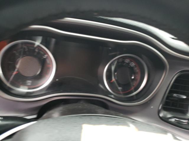 2C3CDZFJ4KH635330 - 2019 DODGE CHALLENGER R/T SCAT PACK BLACK photo 9