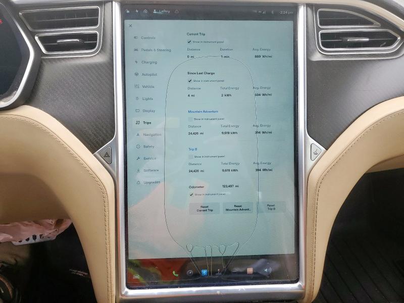 5YJSA1E28FF103618 - 2015 TESLA MODEL S Սպիտակ լուսանկար 10
