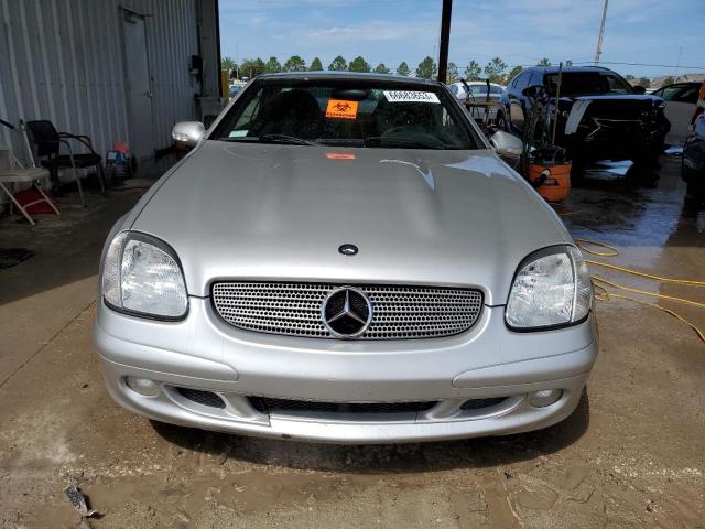 WDBKK65F83F285825 - 2003 MERCEDES-BENZ SLK 320 SILVER photo 5