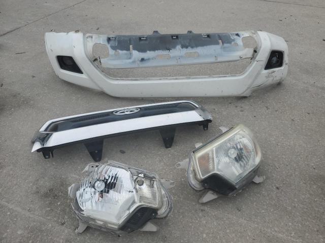 5TFJU4GN1FX068048 - 2015 TOYOTA TACOMA DOUBLE CAB PRERUNNER WHITE photo 12