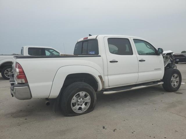 5TFJU4GN1FX068048 - 2015 TOYOTA TACOMA DOUBLE CAB PRERUNNER WHITE photo 3