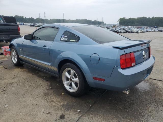 1ZVFT80N975292351 - 2007 FORD MUSTANG BLUE photo 2