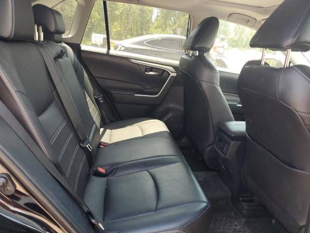 2T3R1RFV0LC068263 - 2020 TOYOTA RAV4 XLE BLACK photo 11