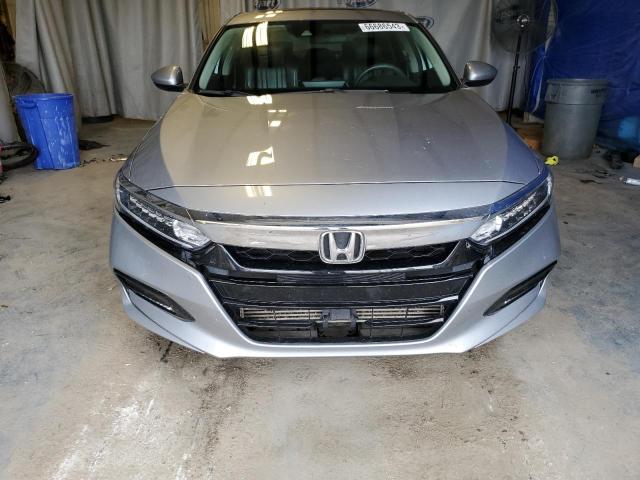 1HGCV1F43JA113663 - 2018 HONDA ACCORD EX SILVER photo 5