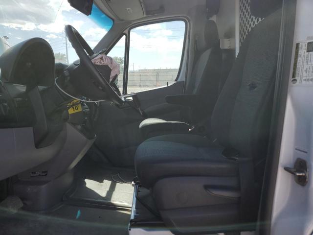 WD3PE7CC4C5721812 - 2012 MERCEDES-BENZ SPRINTER 2500 白色 照片 7