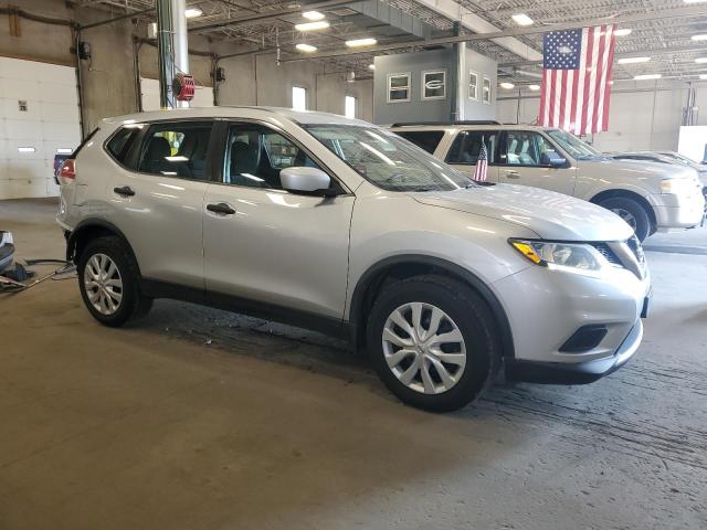 KNMAT2MV5GP681173 - 2016 NISSAN ROGUE S Արծաթագույն լուսանկար 4