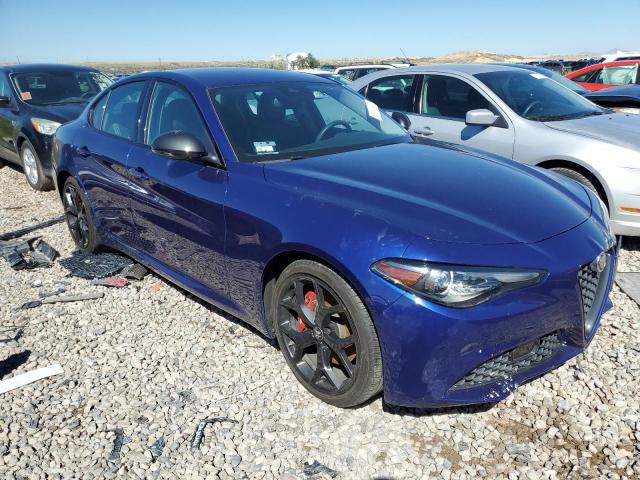 ZARFAMAN9L7636491 - 2020 ALFA ROMEO GIULIA BLUE photo 4