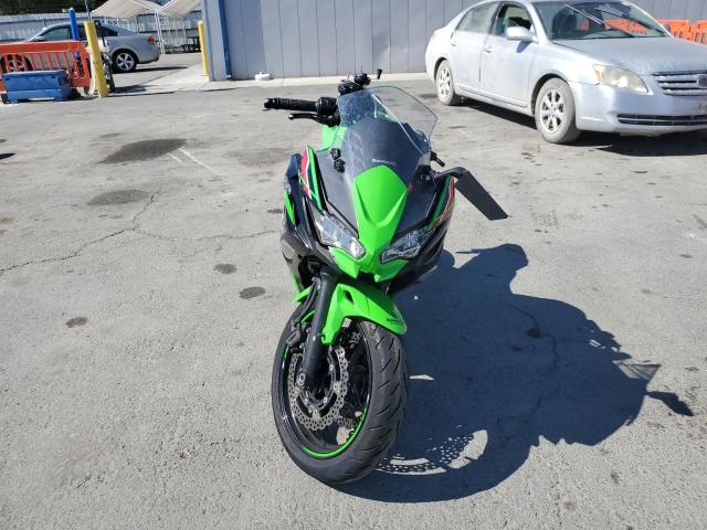 ML5EXER18PDAA4707 - 2023 KAWASAKI EX650 R GREEN photo 2