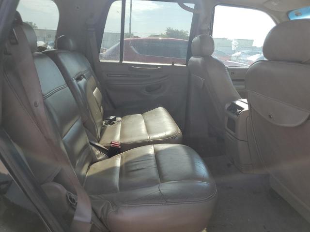 5LMFU28R32LJ14694 - 2002 LINCOLN NAVIGATOR შავი ფოტო 11