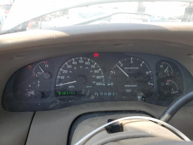 5LMFU28R32LJ14694 - 2002 LINCOLN NAVIGATOR შავი ფოტო 9