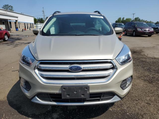 1FMCU9GD7JUB92425 - 2018 FORD ESCAPE SE Brun photo 5