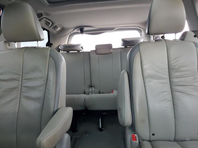 5TDYK3DCXCS224834 - 2012 TOYOTA SIENNA XLE SILVER photo 10