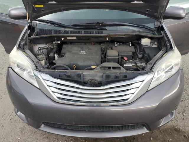 5TDYK3DCXCS224834 - 2012 TOYOTA SIENNA XLE SILVER photo 12