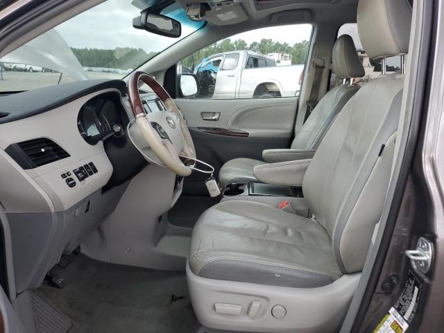 5TDYK3DCXCS224834 - 2012 TOYOTA SIENNA XLE SILVER photo 7