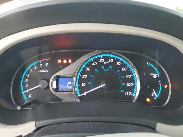 5TDYK3DCXCS224834 - 2012 TOYOTA SIENNA XLE SILVER photo 9