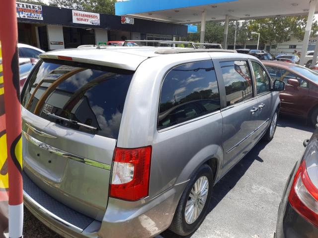 2C4RC1CGXDR753298 - 2013 CHRYSLER TOWN & COU TOURING L BLUE photo 4