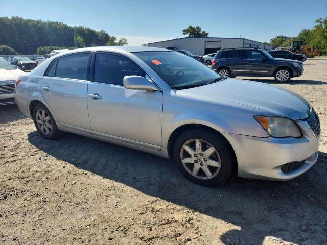 4T1BK36B58U310867 - 2008 TOYOTA AVALON XL SILVER photo 4