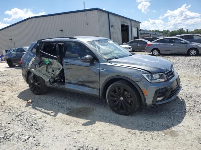 3VV3B7AX4LM162776 - 2020 VOLKSWAGEN TIGUAN SE GRAY photo 4