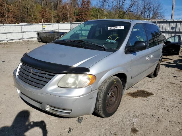 1A4GP45R26B747423 - 2006 CHRYSLER TOWN & COU ვერცხლისფერი ფოტო 2