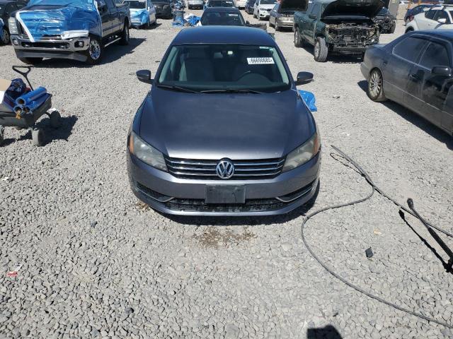 1VWAT7A36EC028742 - 2014 VOLKSWAGEN PASSAT S GRAY photo 5