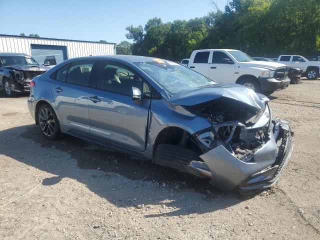 JTDBCMFE4P3018715 - 2023 TOYOTA COROLLA LE Сұр фото 4