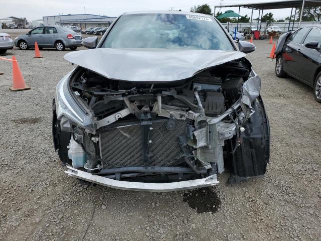 NMTKHMBX7JR051625 - 2018 TOYOTA C-HR XLE GRAY photo 5