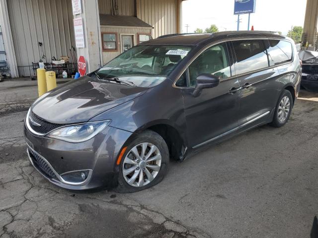 2C4RC1BG8JR269756 - 2018 CHRYSLER PACIFICA TOURING L GRAY photo 1