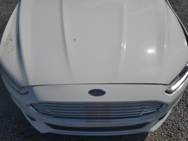 3FA6P0H75FR287857 - 2015 FORD FUSION SE WHITE photo 11