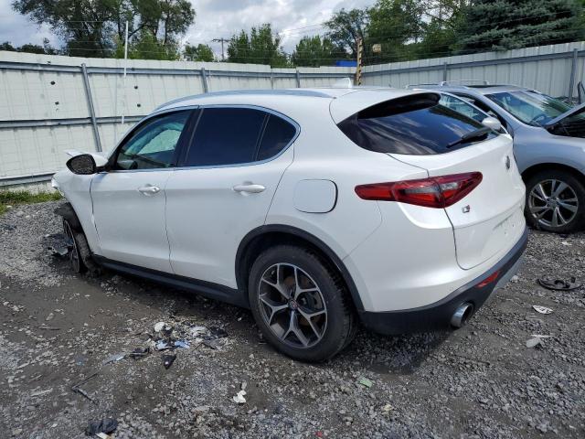 ZASPAKBN3K7C48602 - 2019 ALFA ROMEO STELVIO TI WHITE photo 2