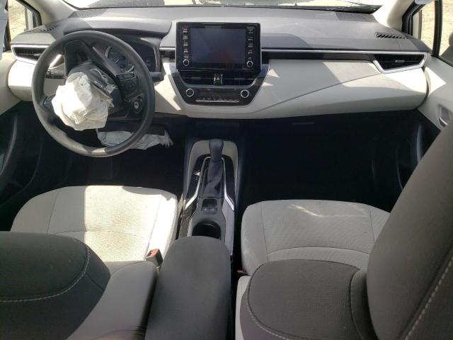 JTDEPRAE4LJ050821 - 2020 TOYOTA COROLLA LE ვერცხლისფერი ფოტო 8