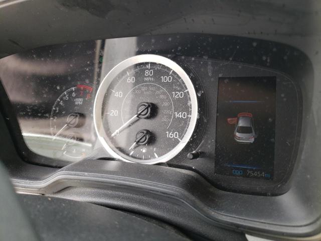 JTDEPRAE4LJ050821 - 2020 TOYOTA COROLLA LE ვერცხლისფერი ფოტო 9