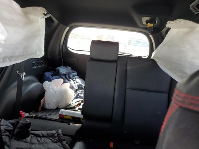 JTMNFREV3JD119474 - 2018 TOYOTA RAV4 SE WHITE photo 10