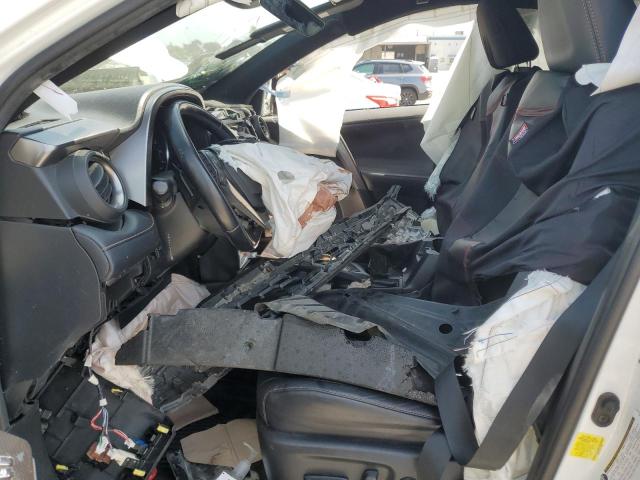 JTMNFREV3JD119474 - 2018 TOYOTA RAV4 SE WHITE photo 7